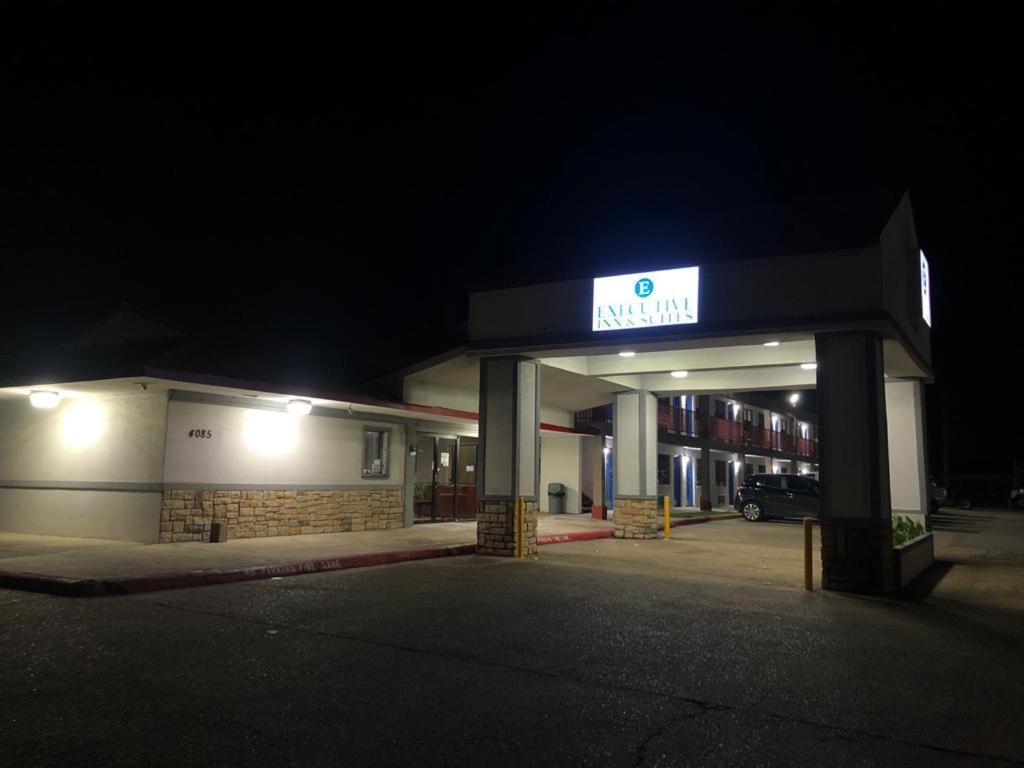 Executive Inn & Suites Beaumont Exterior foto